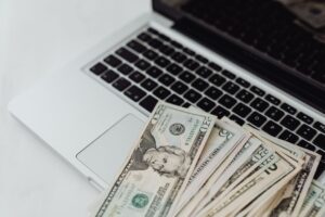 Como as Celebridades Administram suas Finanças e Aumentam sua Riqueza